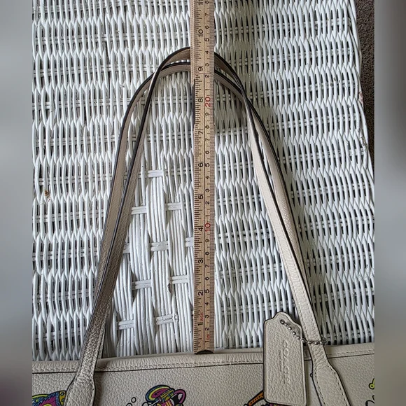 Coach Outlet Cream City Rocket Tote Bag with NIB Matching Rocket Zip Wristlet - Picture 14 of 16